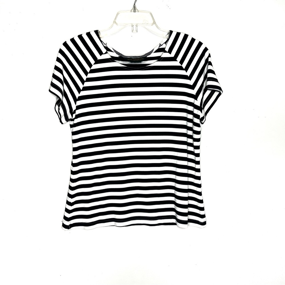 Black White Striped Tee Short Sleeve Crew Neck Top Medium Classic Casual